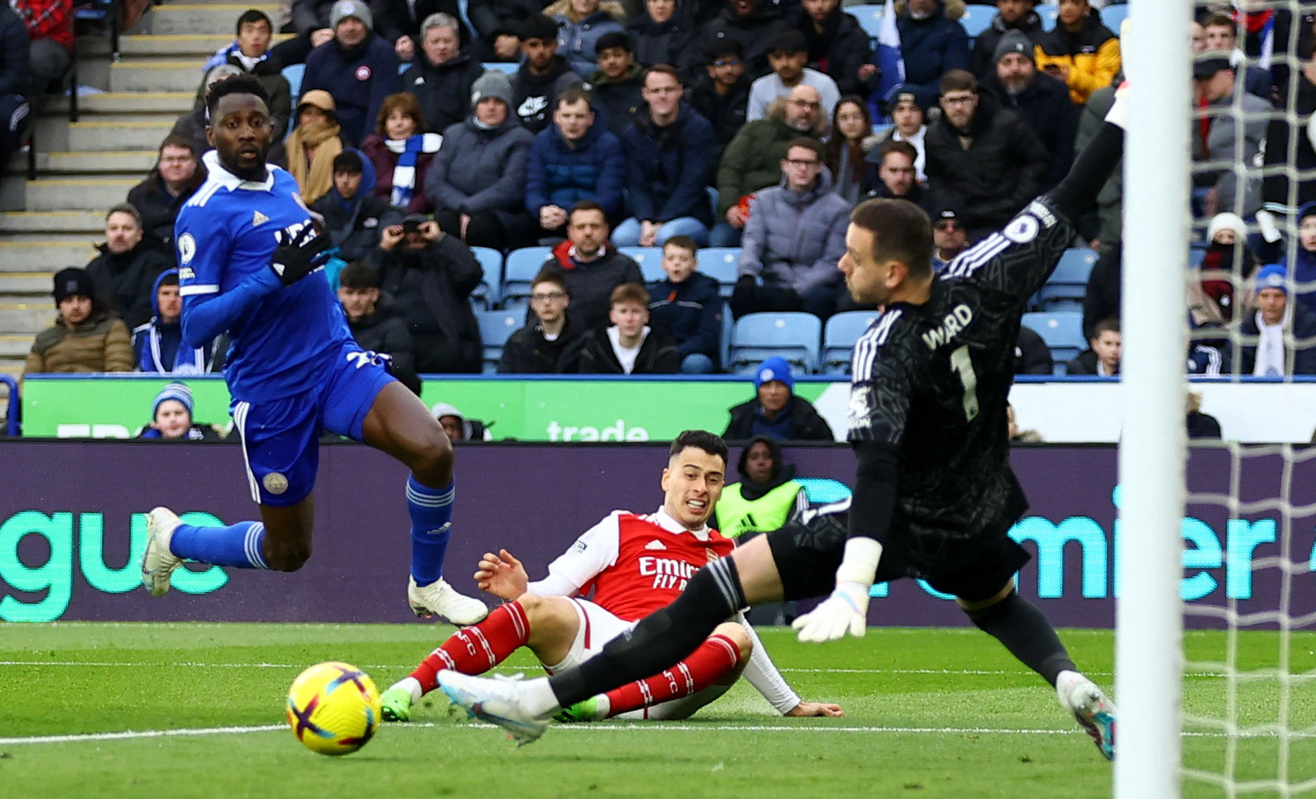 埃德森在各 埃德森在各